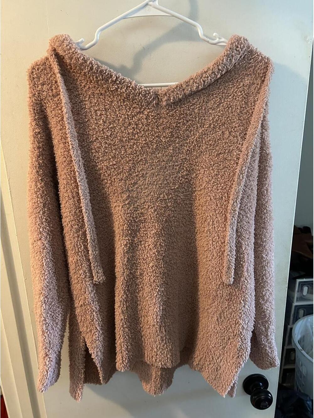 Altar'd State pink fuzzy oversized, wide V-neck hoodie in a M